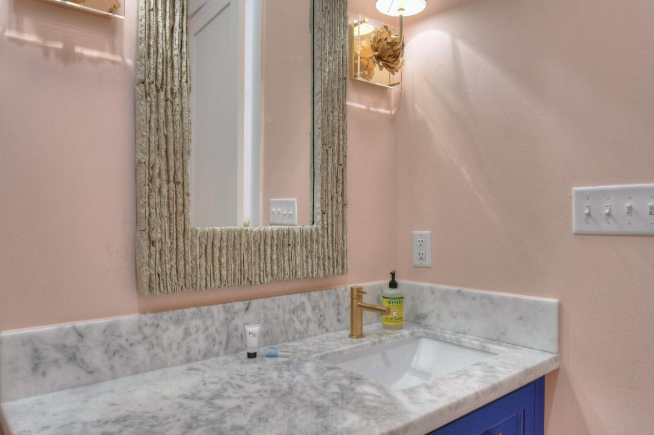 The Pink Room At Emily'S On The Island Γκάλβεστον Εξωτερικό φωτογραφία